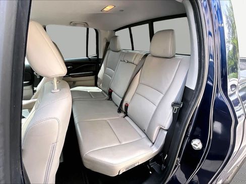Used 2018 Honda Ridgeline RTL-E image 21