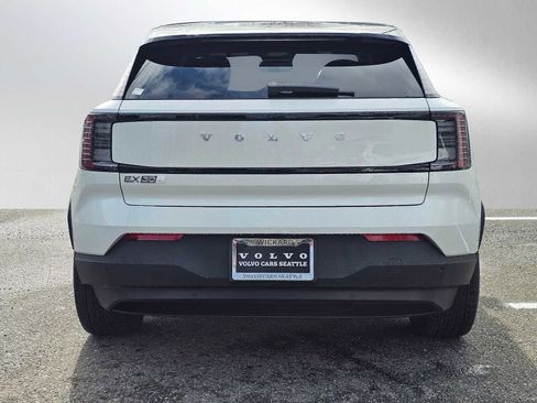 New 2025 Volvo EX30 Ultra w/ Protection Package Premier image 4