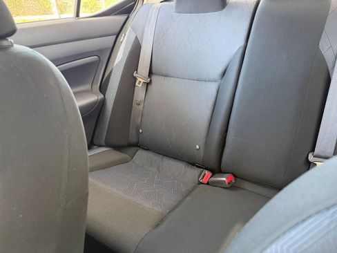 Used 2025 Nissan Versa SV FWD image 38