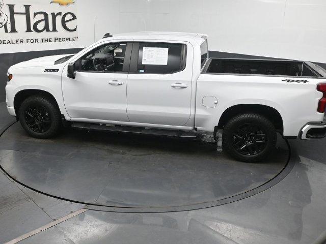 Used 2024 Chevrolet Silverado 1500 RST AWD/4WD image 43
