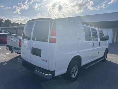 Certified 2022 GMC Savana 2500 w/ Driver Convenience Package image 5