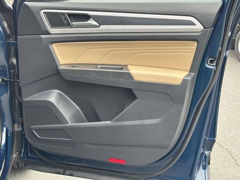 Used 2023 Volkswagen Atlas Cross Sport SEL image 27