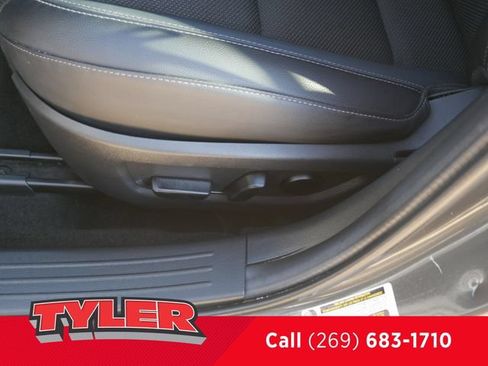 Used 2024 MAZDA CX-50 AWD 2.5 S w/ Cargo Package image 23