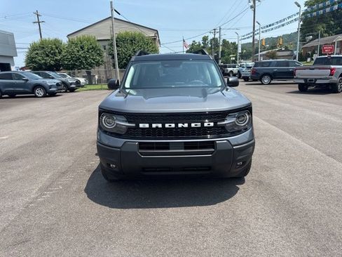 New 2025 Ford Bronco Sport Outer Banks image 2