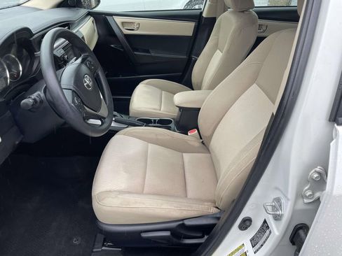 Used 2014 Toyota Corolla LE image 27