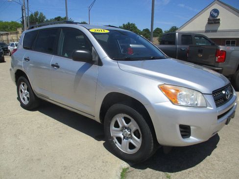 Used 2011 Toyota RAV4 4WD w/ Base L4 Extra Value Pkg image 8