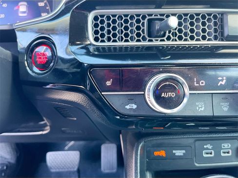 Used 2024 Honda Civic Touring image 19