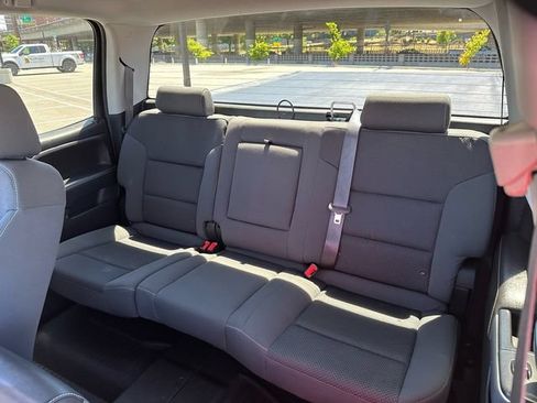 Used 2018 Chevrolet Silverado 1500 LT w/ All Star Edition AWD/4WD image 29