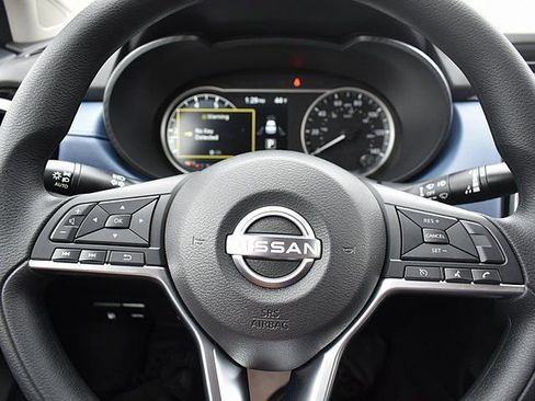 New 2025 Nissan Versa SV w/ Trunk Package image 10