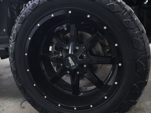 Used 2021 Jeep Wrangler Unlimited Sahara AWD/4WD image 36