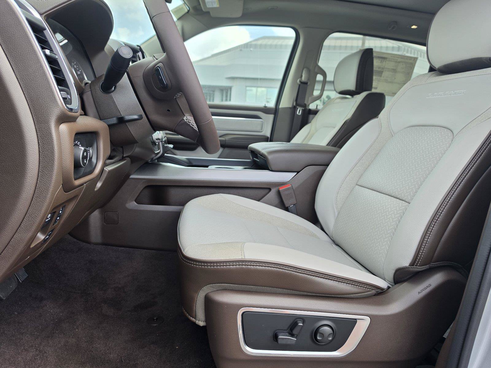 New 2026 RAM 1500 Laramie w/ Laramie Southwest Edition AWD/4WD image 16