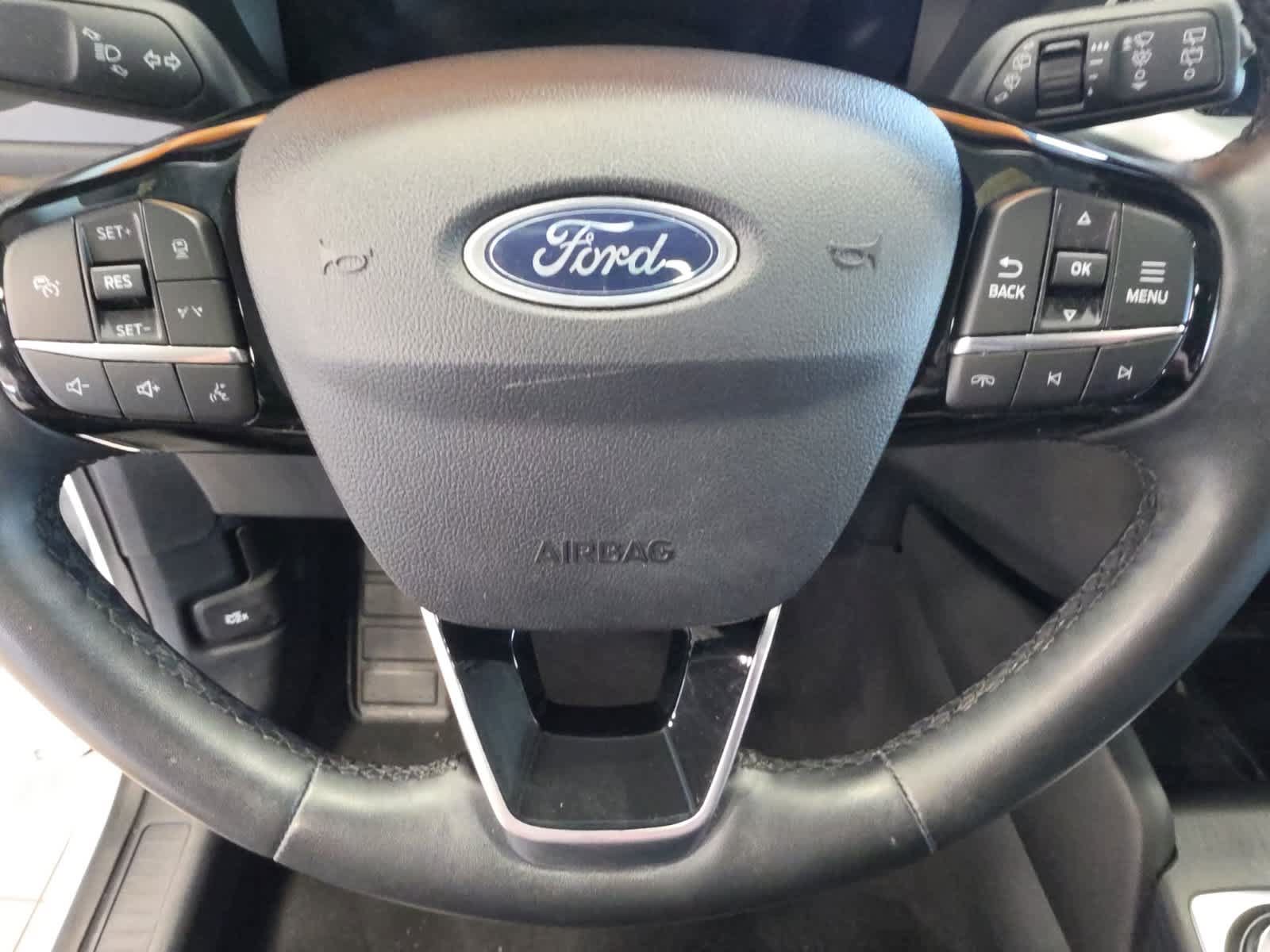 Used 2024 Ford Escape Platinum w/ Class II Trailer Tow Package AWD/4WD image 22