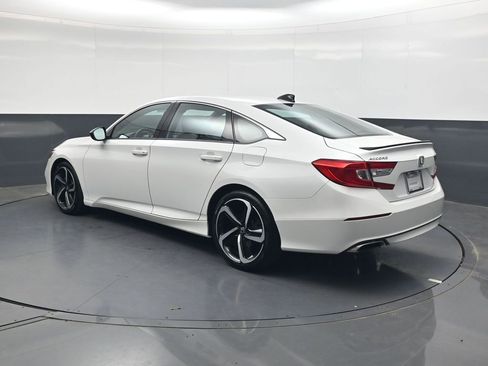 Used 2022 Honda Accord Sport image 6