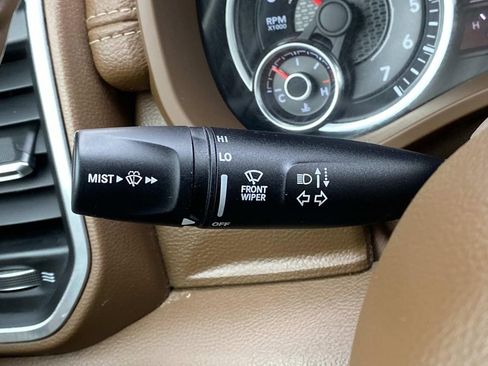 Used 2020 RAM 1500 Laramie image 38