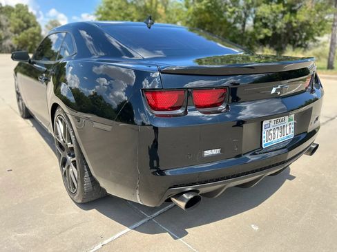 Used 2011 Chevrolet Camaro SS w/ RS Package RWD image 8