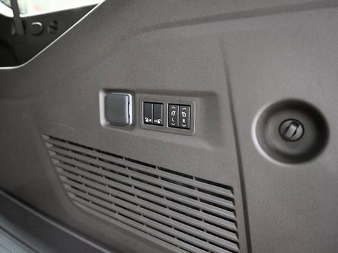 New 2026 GMC Yukon XL Elevation w/ Elevation Premium Package image 31