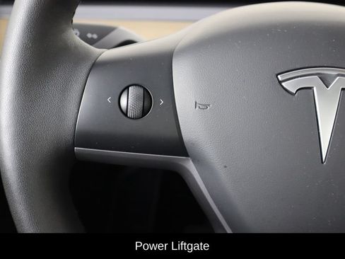 Used 2023 Tesla Model Y Long Range AWD/4WD image 8