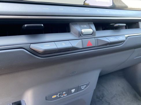 New 2026 Kia EV9 Wind image 23