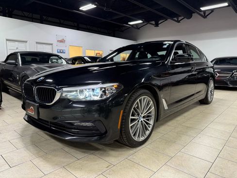 Used 2018 BMW 530e xDrive image 9