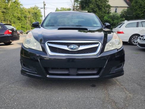 Used 2010 Subaru Legacy 2.5GT Limited AWD/4WD image 2