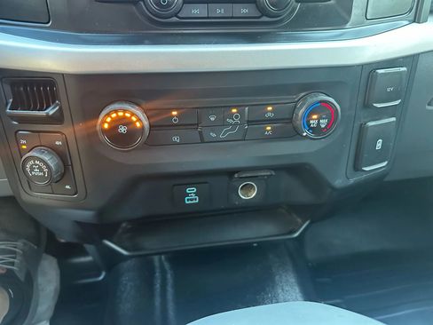 Used 2021 Ford F150 XL image 8