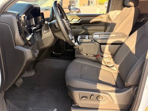 Used 2026 Chevrolet Silverado 2500 LT AWD/4WD image 13