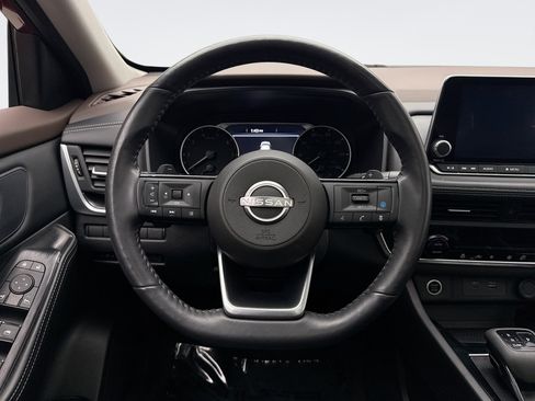 Used 2023 Nissan Rogue SV w/ SV Premium B Package AWD/4WD image 12