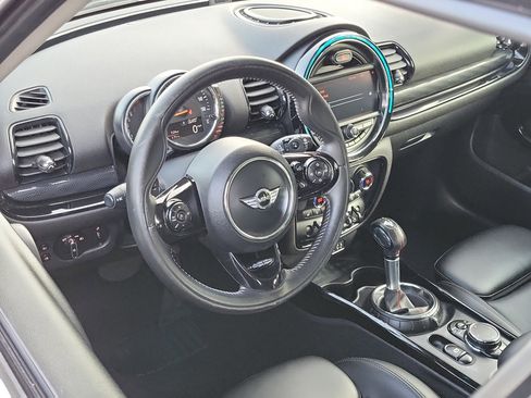 Used 2016 MINI Cooper Clubman S image 5