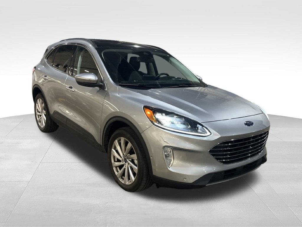 Used 2022 Ford Escape Titanium w/ Titanium Elite Package AWD/4WD image 4