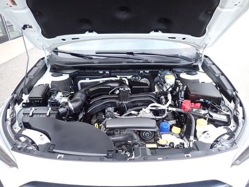 Used 2023 Subaru Outback Premium image 11