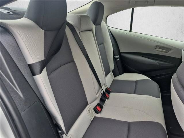 Used 2024 Toyota Corolla LE FWD image 19