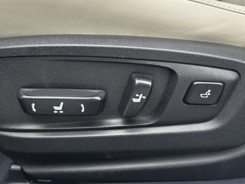 Used 2013 Lexus ES 350 FWD image 18