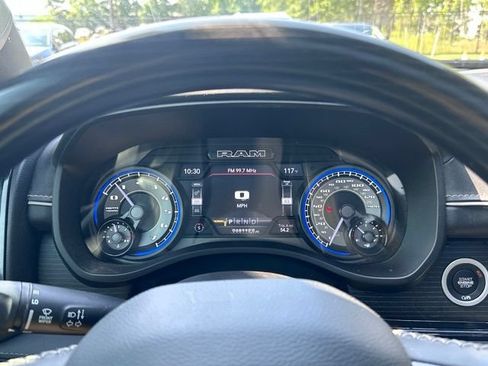 Used 2022 RAM 1500 Limited AWD/4WD image 25