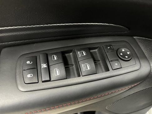 Certified 2025 Dodge Durango R/T image 31