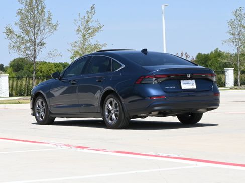 Used 2024 Honda Accord EX image 7