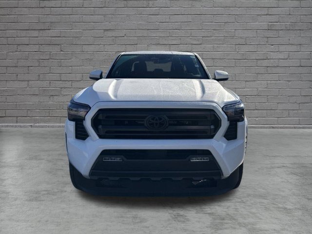 Used 2026 Toyota Tacoma SR5 AWD/4WD image 2