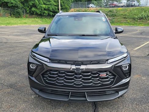 Used 2025 Chevrolet TrailBlazer RS w/ Convenience Package FWD image 4