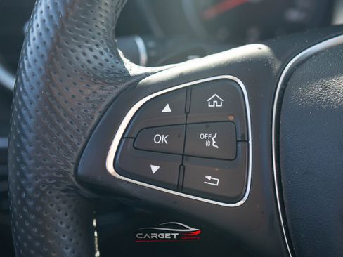 Used 2015 Mercedes-Benz C 300 C 300 w/ Hands-Free Access Package image 24