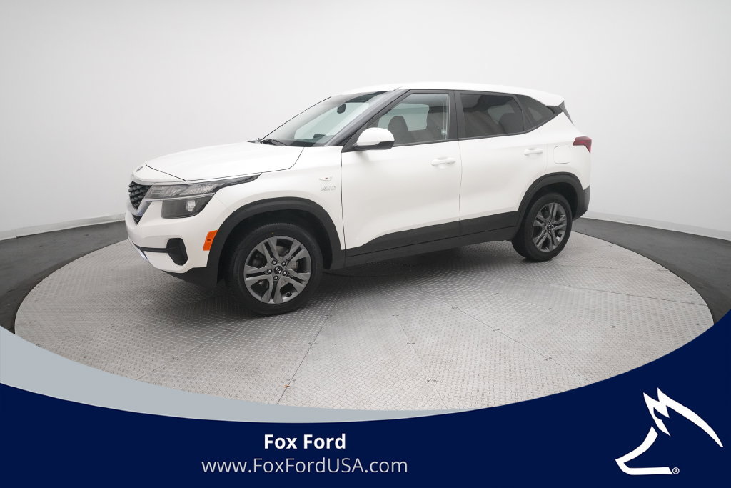 Used 2021 Kia Seltos LX AWD/4WD image 1