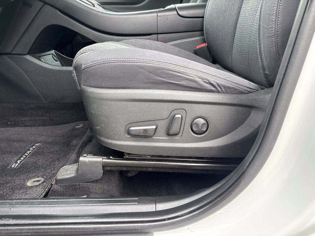 Used 2023 Hyundai Santa Fe SEL w/ Cargo Package AWD/4WD image 9