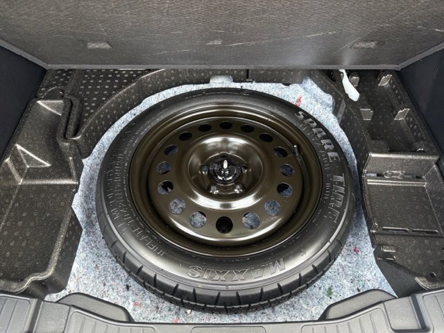 Used 2024 Ford Escape ST-Line w/ Tech Pack #1 AWD/4WD image 18