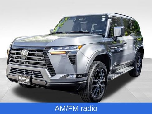 Used 2026 Lexus GX 550 w/ Accessory Package (2T) AWD/4WD image 13