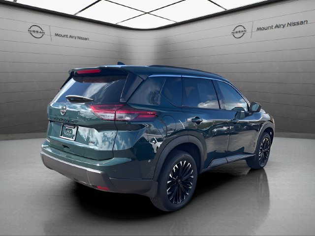 Certified 2026 Nissan Rogue Dark Armor AWD/4WD image 4