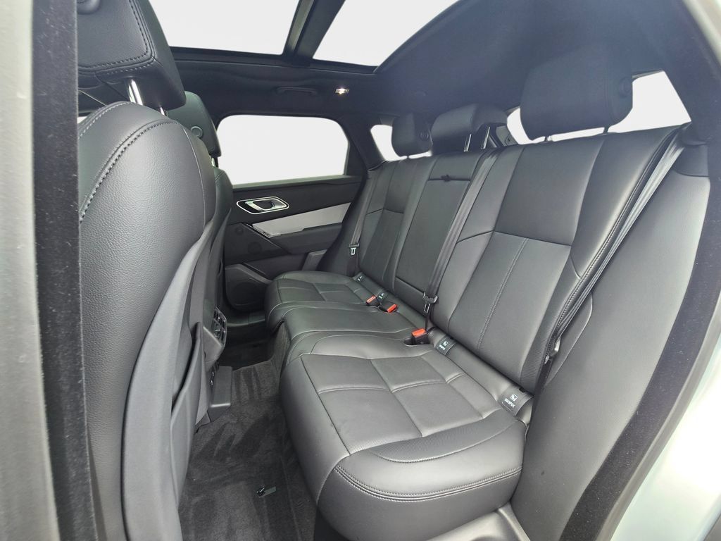 Certified 2025 Land Rover Range Rover Velar S AWD/4WD image 17