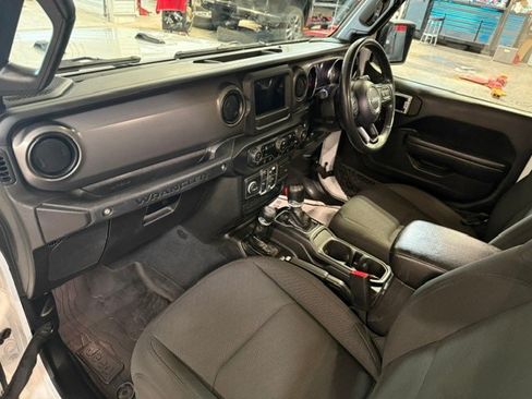 Used 2023 Jeep Wrangler Unlimited Sport AWD/4WD image 47