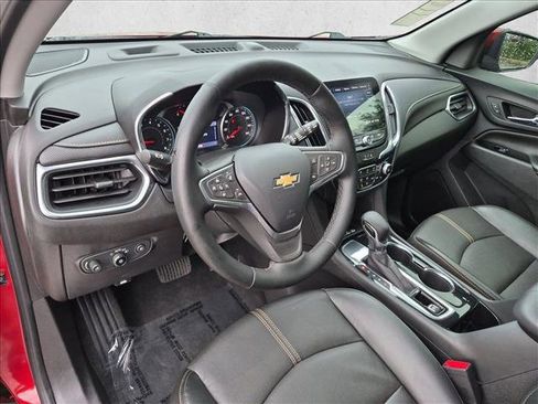 Used 2023 Chevrolet Equinox Premier w/ LPO, Floor Liner Package FWD image 16