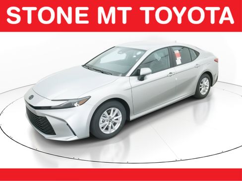 New 2026 Toyota Camry LE image 1