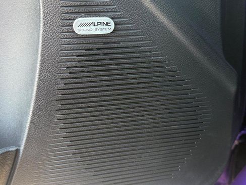 Used 2016 Dodge Challenger R/T Plus image 27