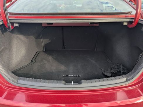 Used 2017 Hyundai Elantra Value Edition image 10