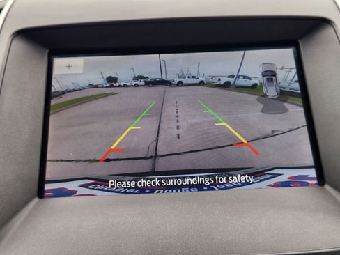 Used 2020 Ford Edge SEL FWD image 18